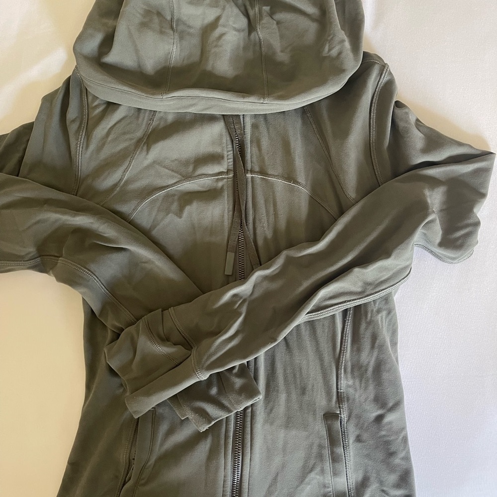 Lululemon hooded define jacket
